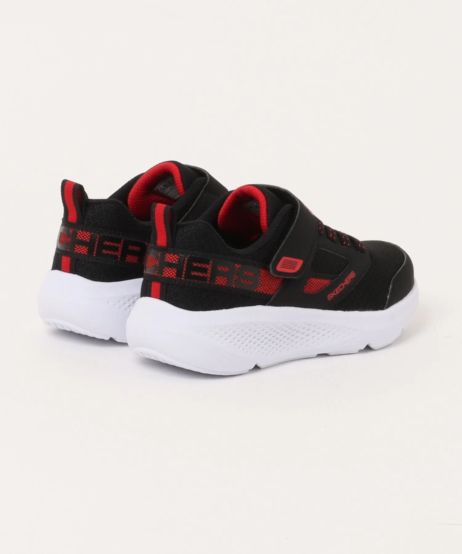 Детские кроссовки SKECHERS GO RUN ELEVATE - ASTONISHING чёрно-красные — фото 2