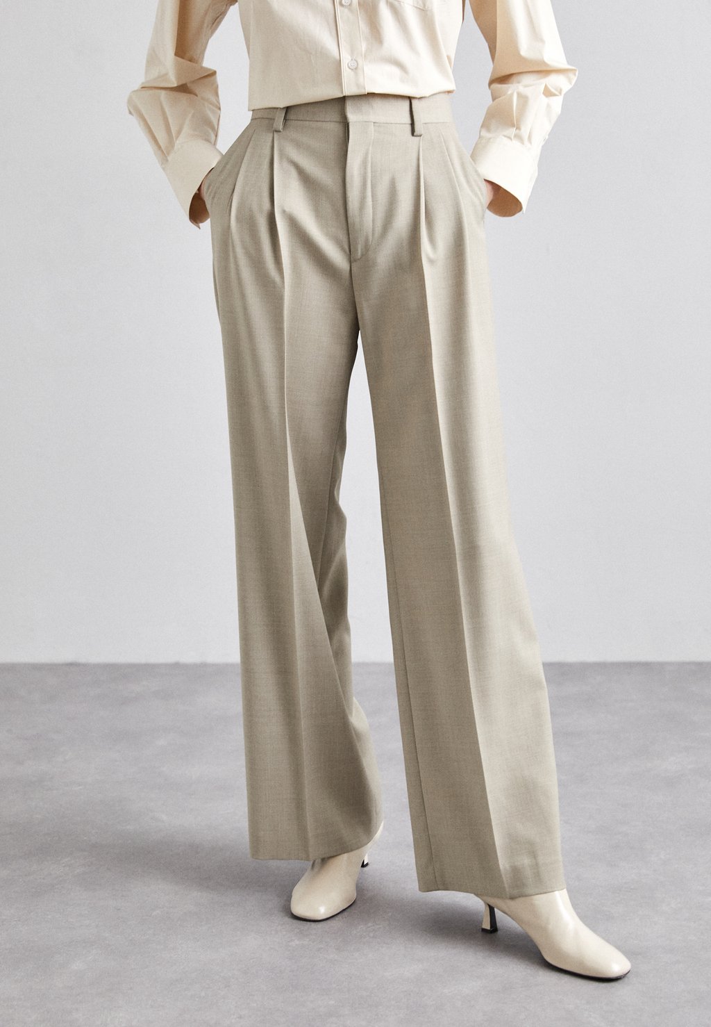 

Брюки Darcey Trousers Filippa K, цвет sage