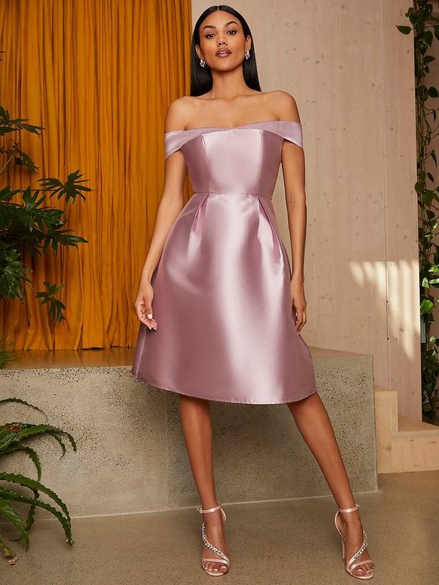 

Платье бордо длиной до колен Chi Chi London, цвет Mauve