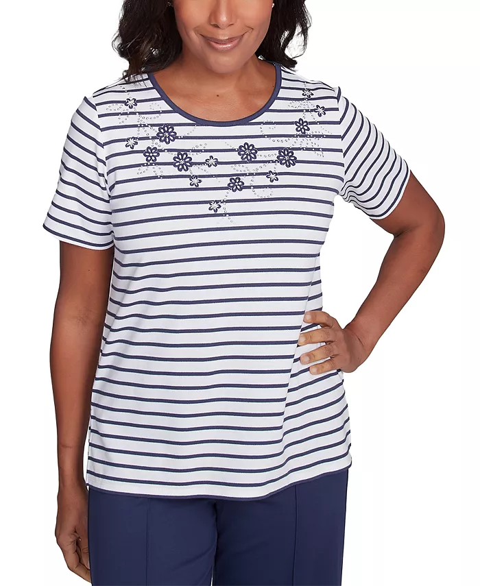 

Миниатюрный топ в полоску с круглым вырезом, украшенный бисером и цветами Alfred Dunner, мультиколор