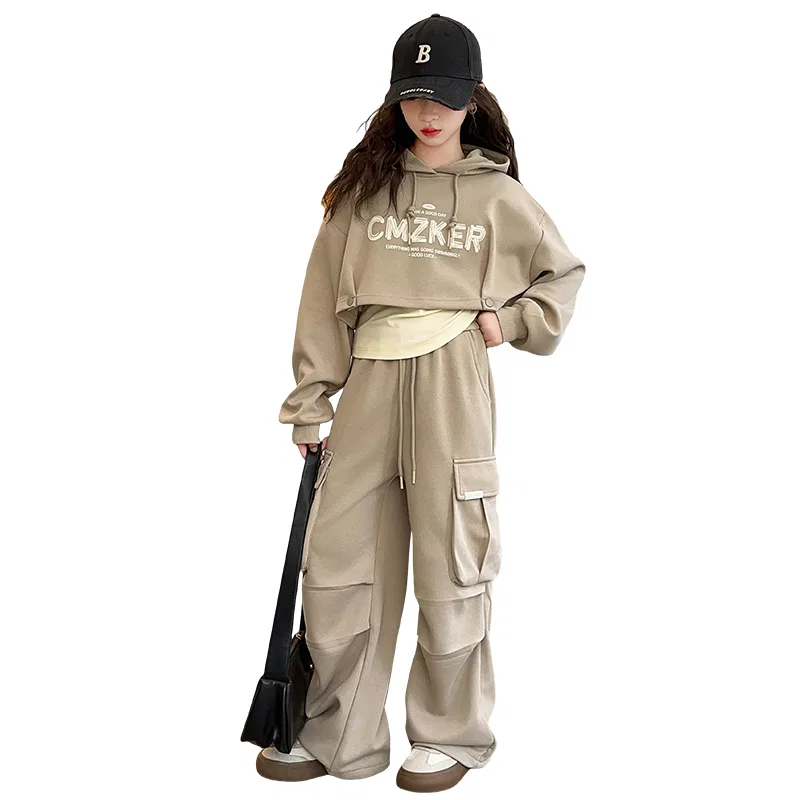 Спортивный повседневный костюм из трех предметов для подростков Disney, Light Coffee Three-Piece Set