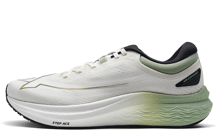 

Антискользящие износостойкие низкие кроссовки для бега мужские Sail White/Mountain Green XTEP