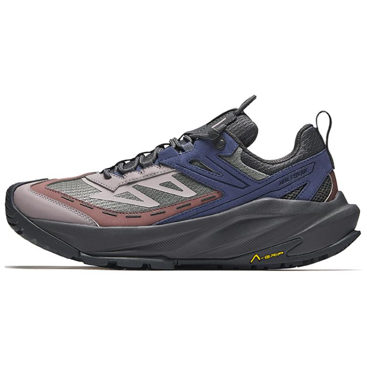 

Отслеживающие противоскользящие износостойкие низкие треккинговые кроссовки для мужчин серый ANTA, Castle серый/светло-синий/Plain Brocade зеленый/Magic Carpet серый