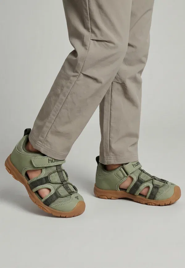 Кроссовки детские Hummel, чай