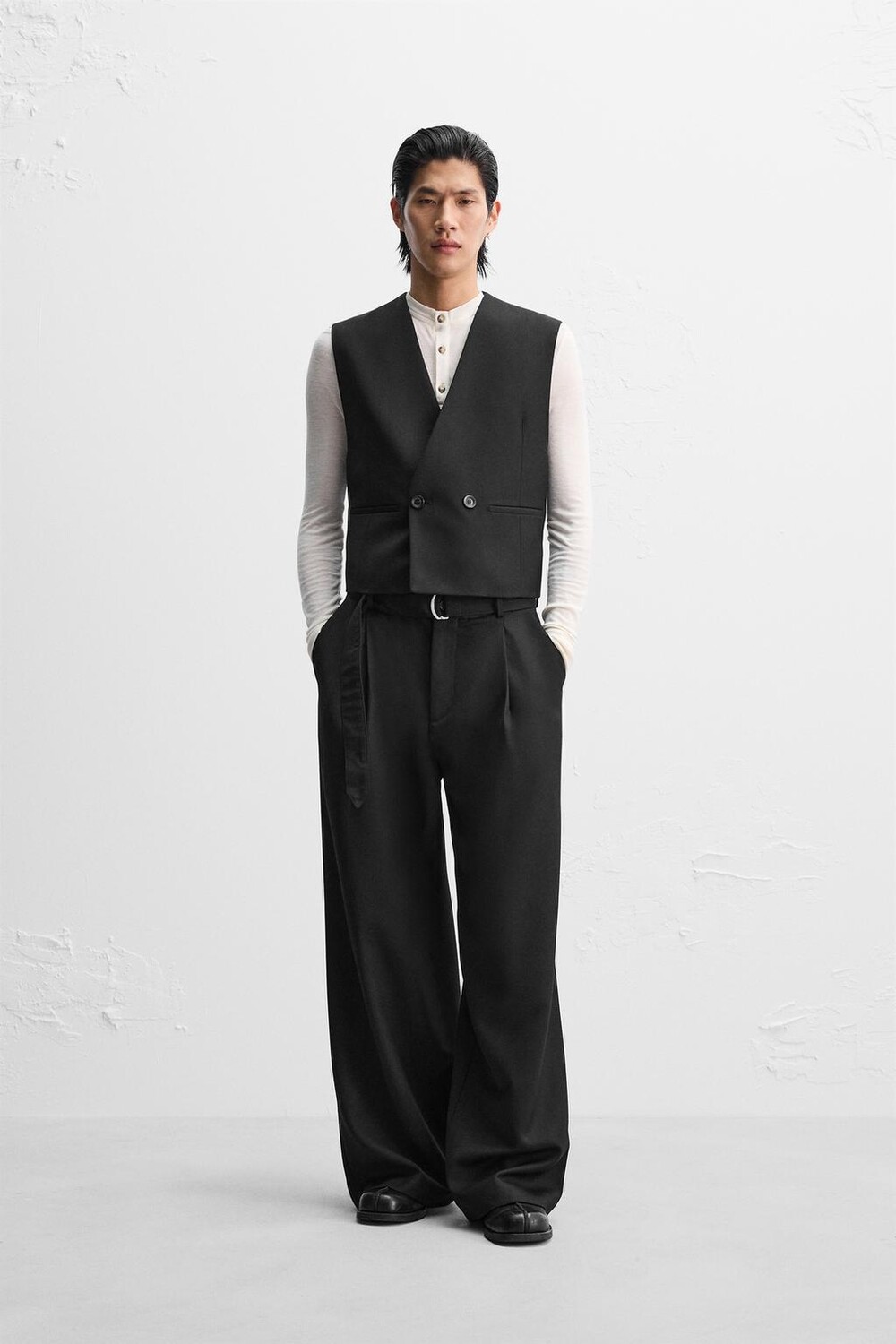 

Жилет nanushka x zara ZARA, черный
