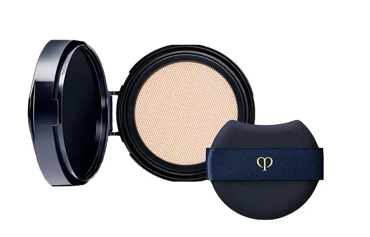 Clé De Peau Beauté Легкий прозрачный тонкий ремонтирующий воздушный кушон для коррекции тона кожи, мягкая туманная версия, 14 г, I10 Replacement Movement