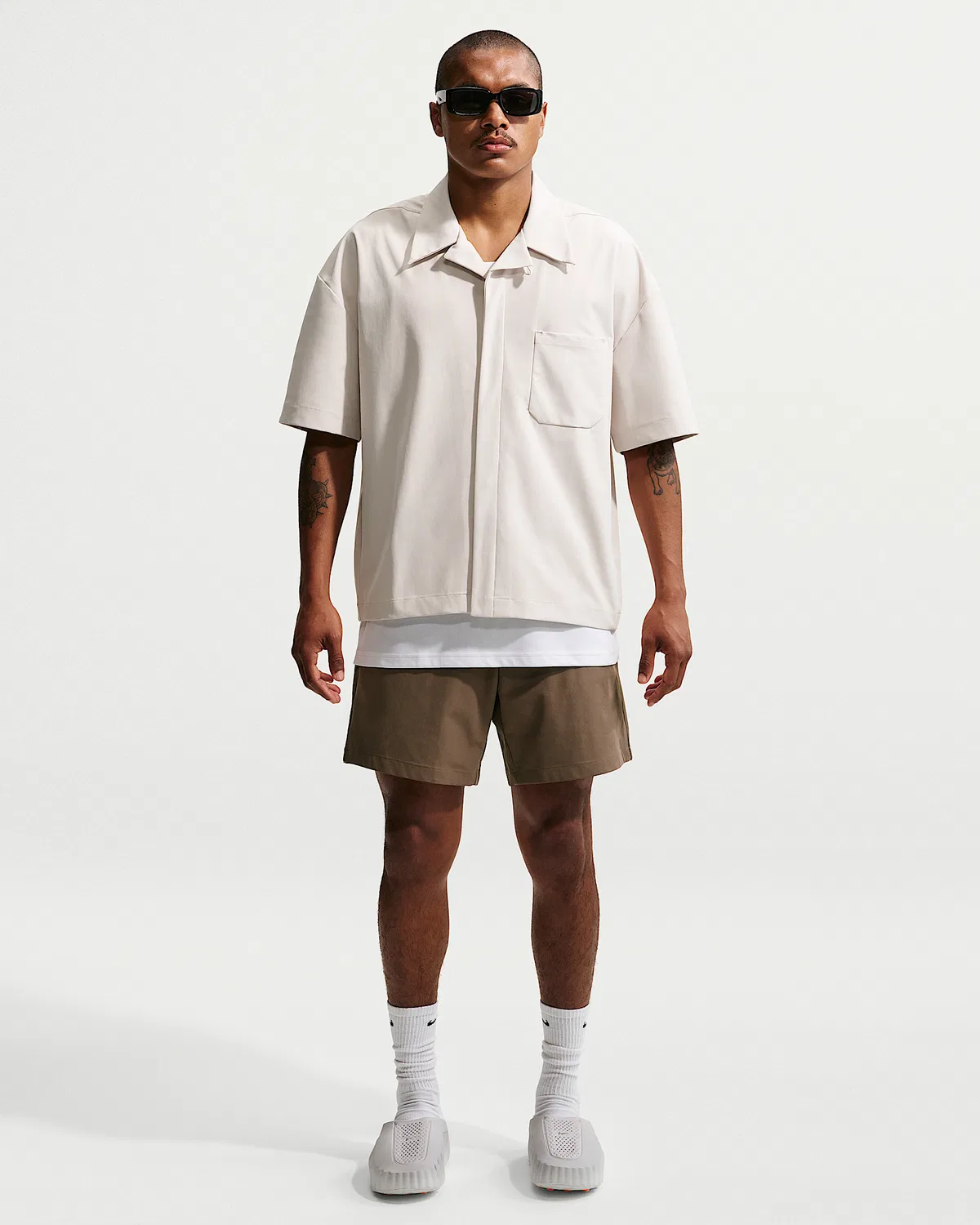 Мужская рубашка Dri-FIT UV на пуговицах Nike 24.7 PerfectStretch, Light Orewood Brown/Sail/Light Iron Ore — фото 4