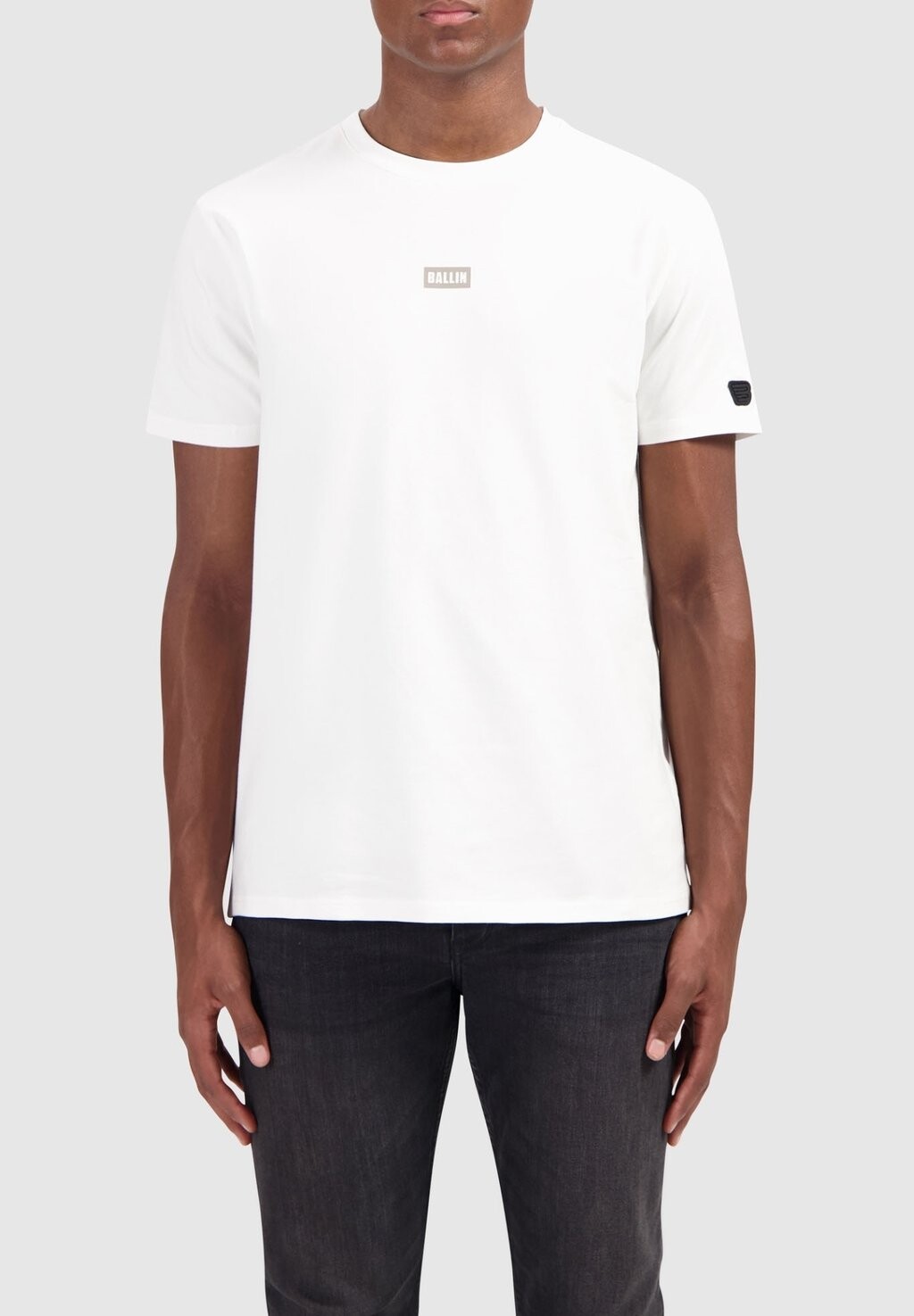

Футболка с принтом REGULAR FIT CREWNECK Ballin, кремовый
