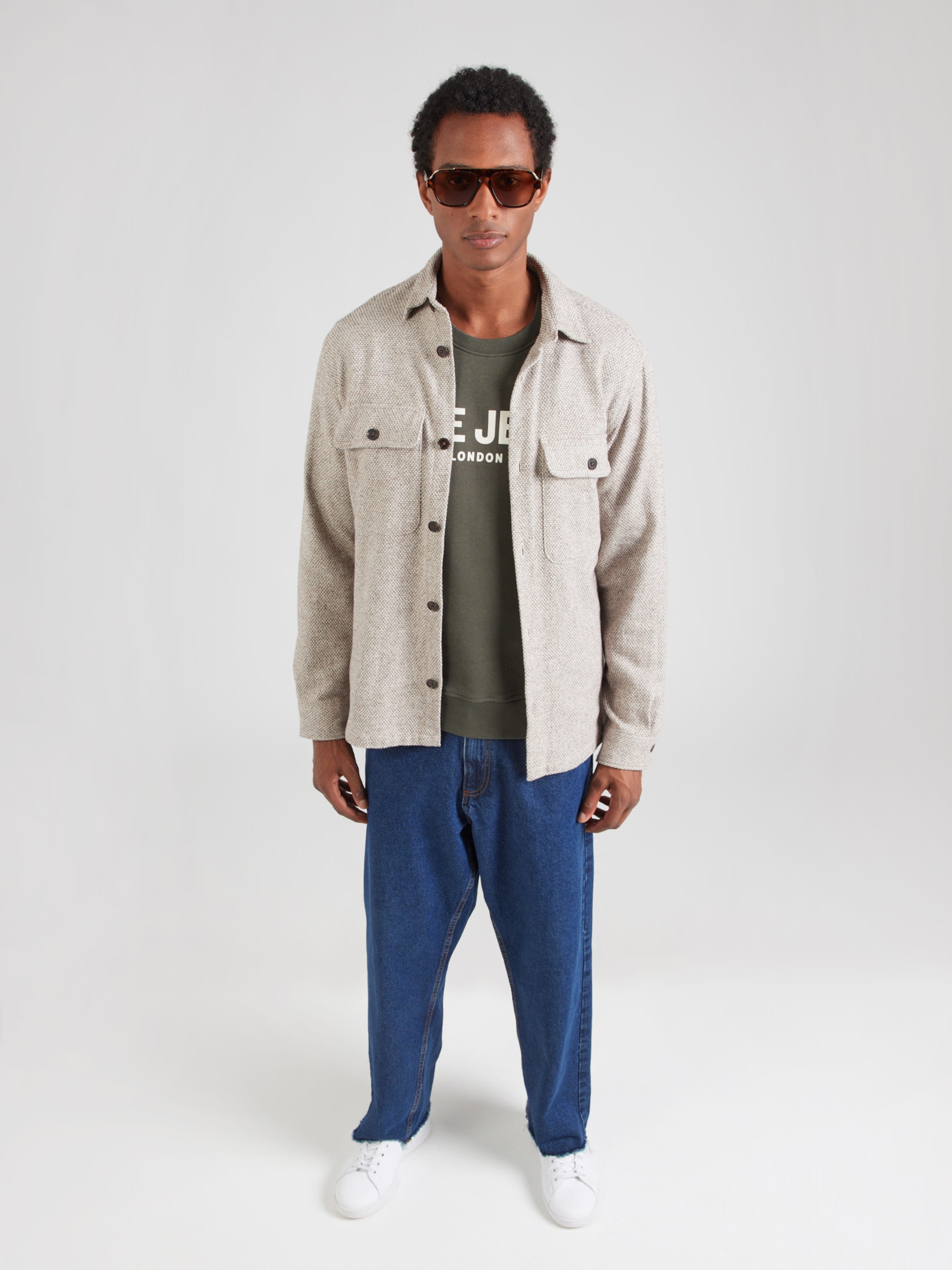 

Pepe Jeans Свитшот в оливковом цвете