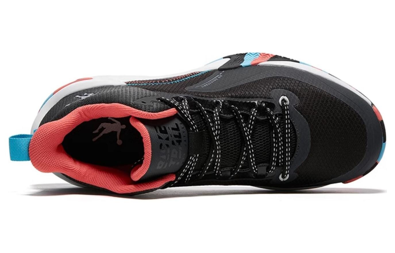 

Баскетбольные кроссовки Basketball Shoes Men Mid-Top Black Qiaodan