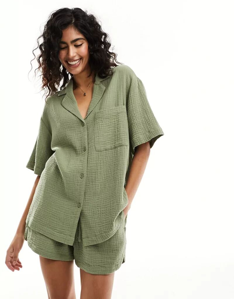 

Рубашка ASOS из плотного хлопка оливково-зеленого цвета