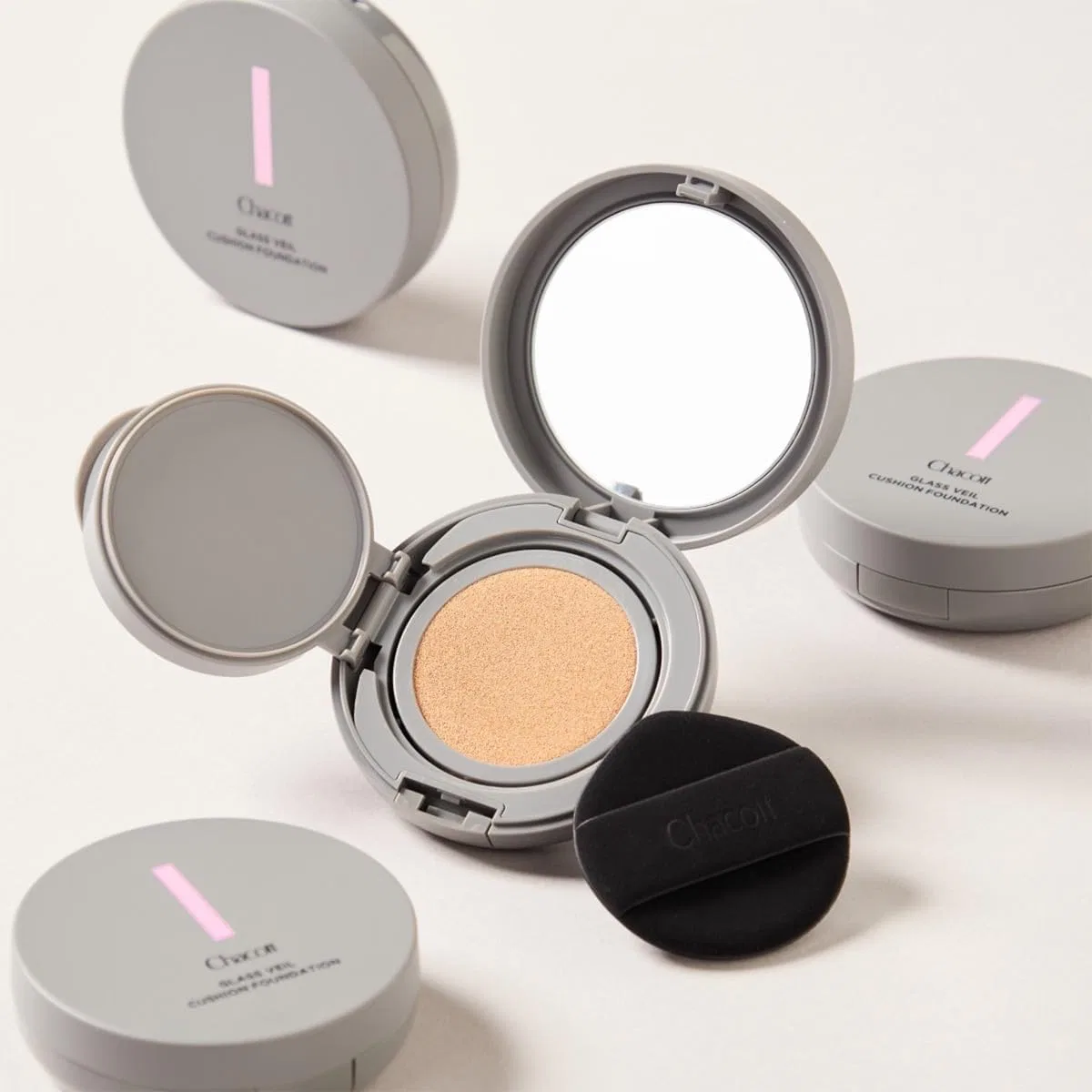 Тональная основа на подушечке Chacott Glass Veil Cushion Foundation Refill 520 Light Beige 11 г — фото 4