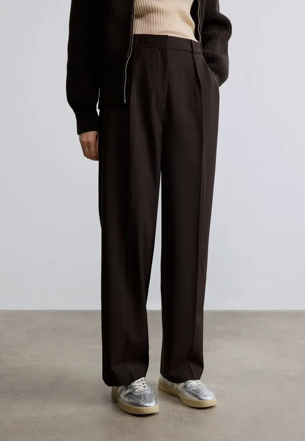 Брюки Lacoste Brown, Классические прямые брюки
