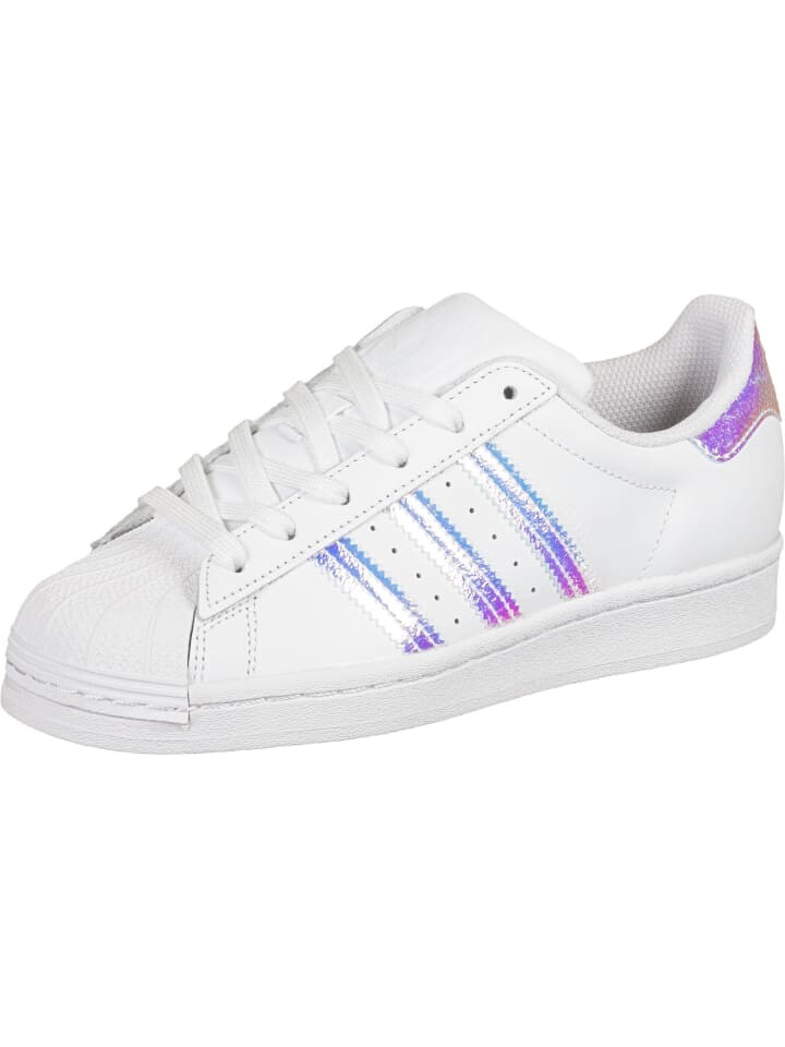 

Кроссовки на шнуровке adidas, белый