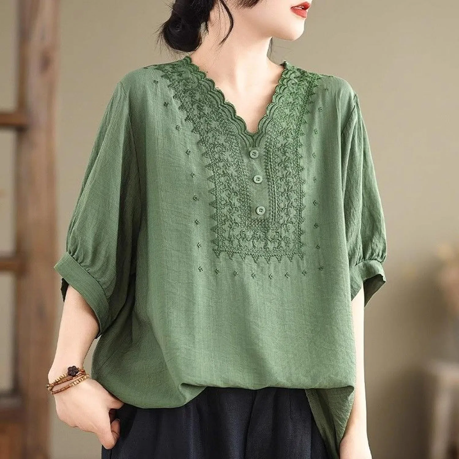 Футболка из хлопка и льна с вышивкой, Oversize, зеленый — фото 2