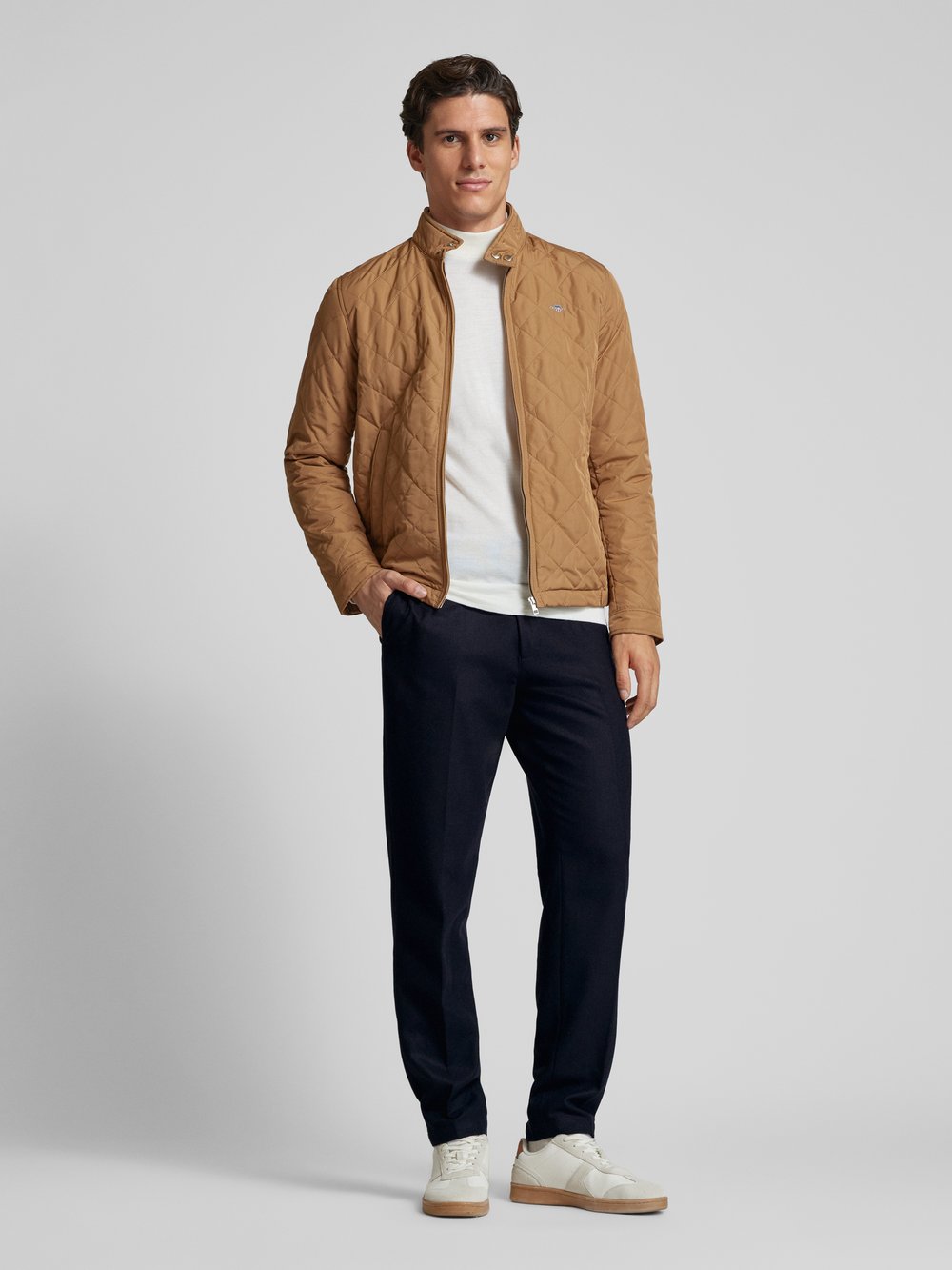 

Брюки из ткани с французскими карманами ARMANI EXCHANGE, темно-синий