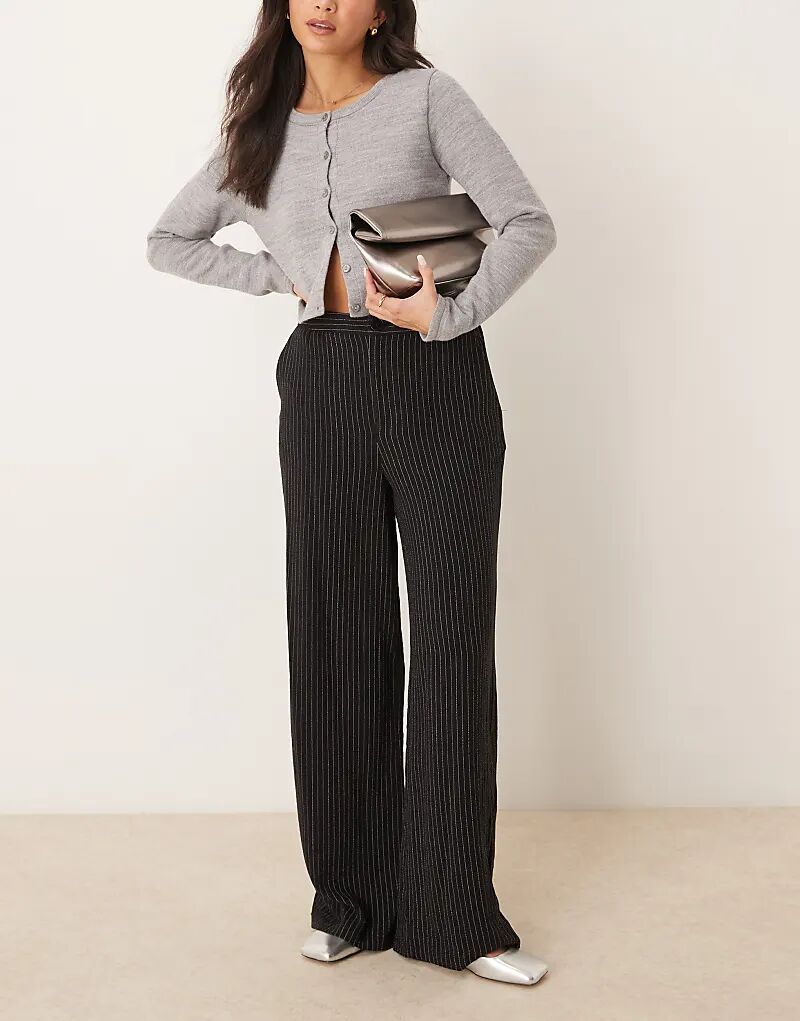 

Широкие брюки-папы в черную полоску ASOS DESIGN