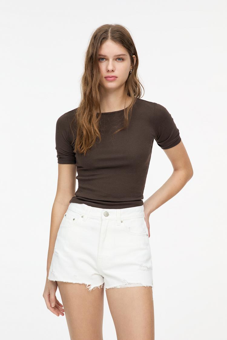 

Джинсовые шорты с необработанными краями Pull And Bear, белый