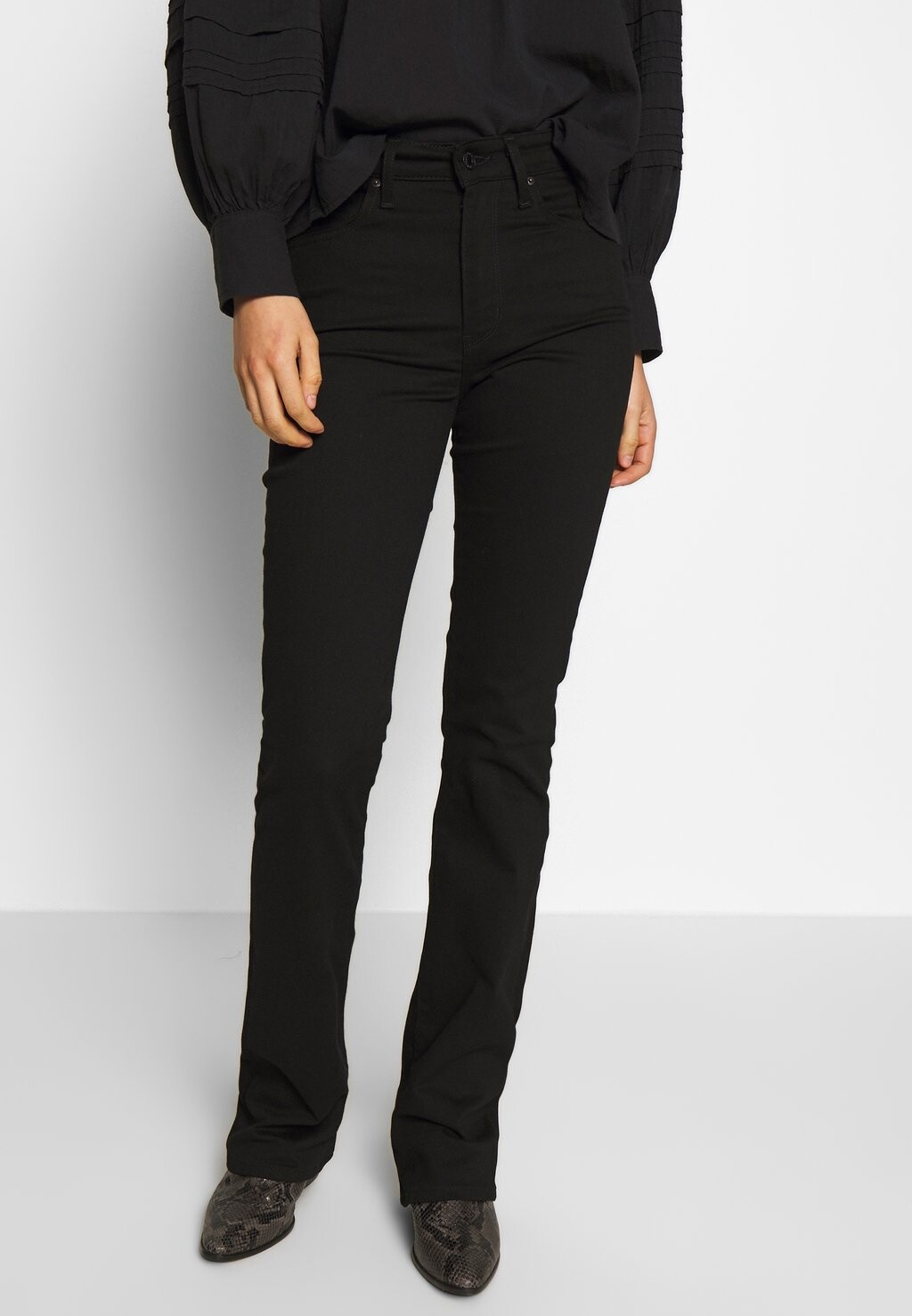 

Джинсы Bootcut Levi's