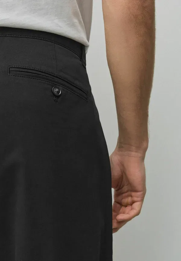 Брюки чинос Regular Tapered Fit Cotton Rich Stretch, Next, черный — фото 4