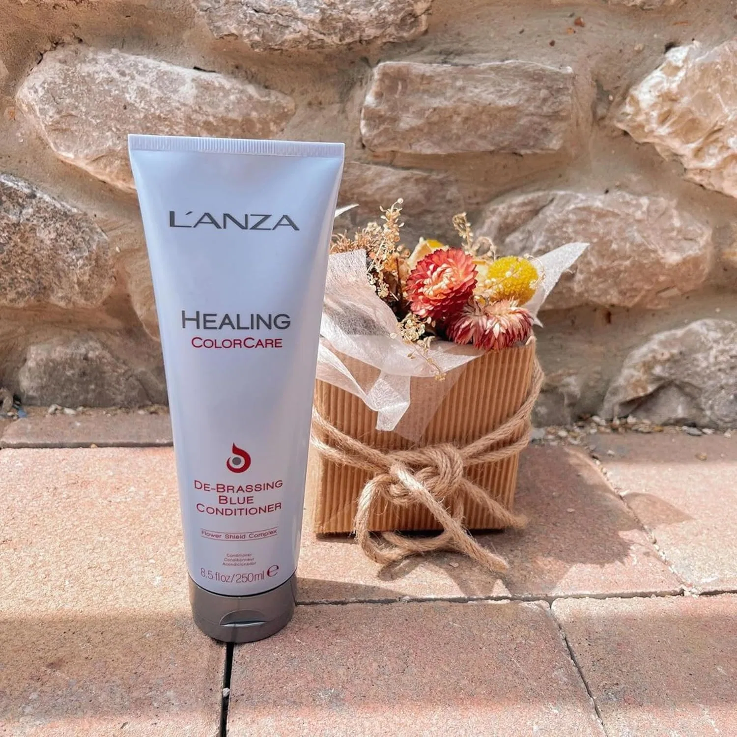 Синий кондиционер L'Anza Healing Colorcare De-Brassing Blue Conditioner 1000 мл L’Anza — фото 4