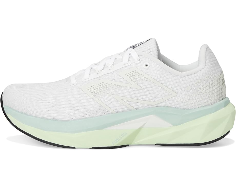 Кроссовки New Balance FuelCell Propel v5, цвет White/Melon Water/Clay Ash — фото 4