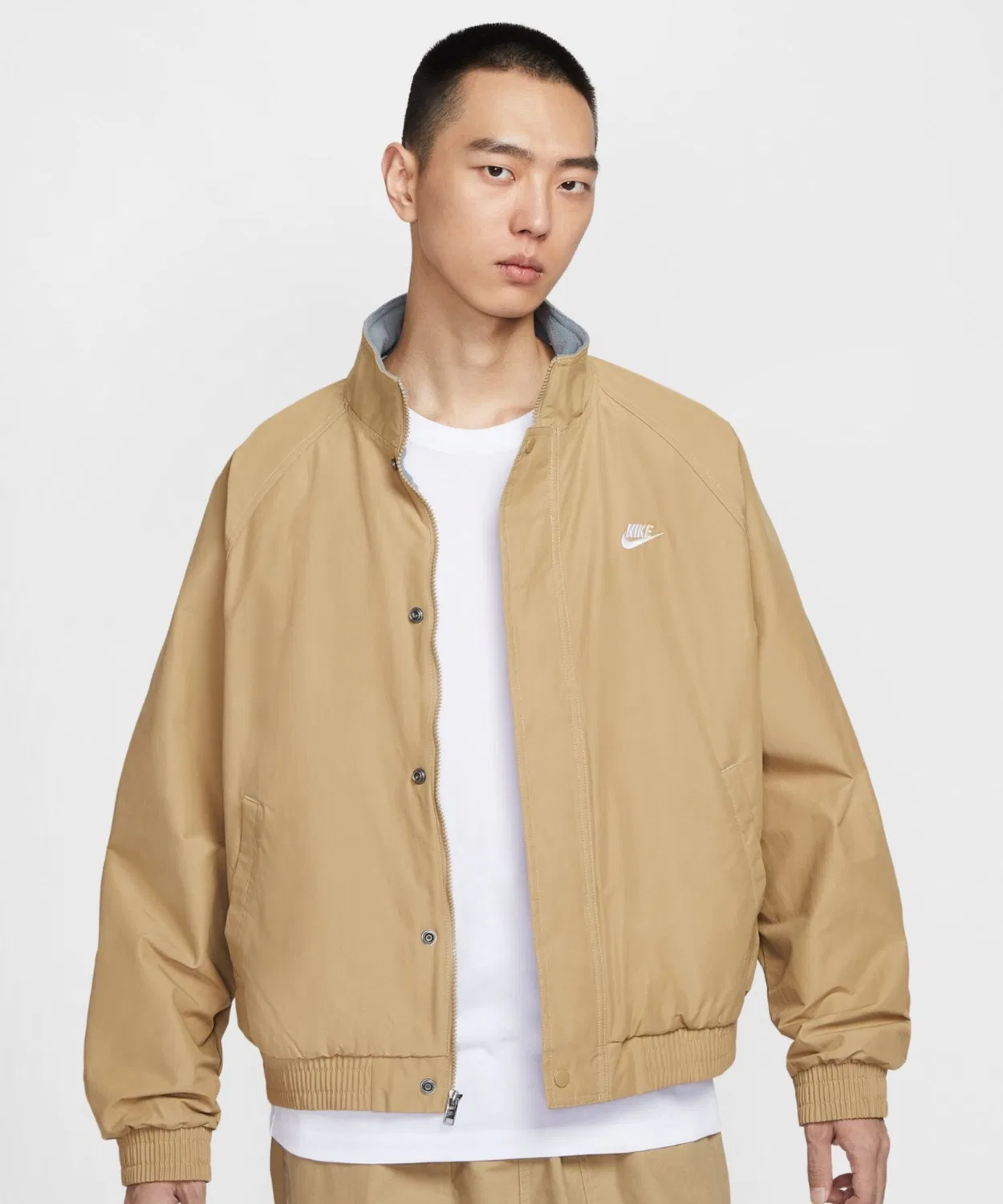 Куртка Nike Club Futura свободная бежевая — фото 2