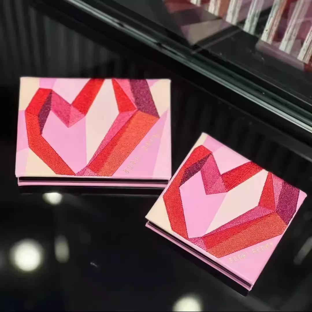 Румяна BOBBI BROWN In The Name Of Love Limited Edition — фото 4
