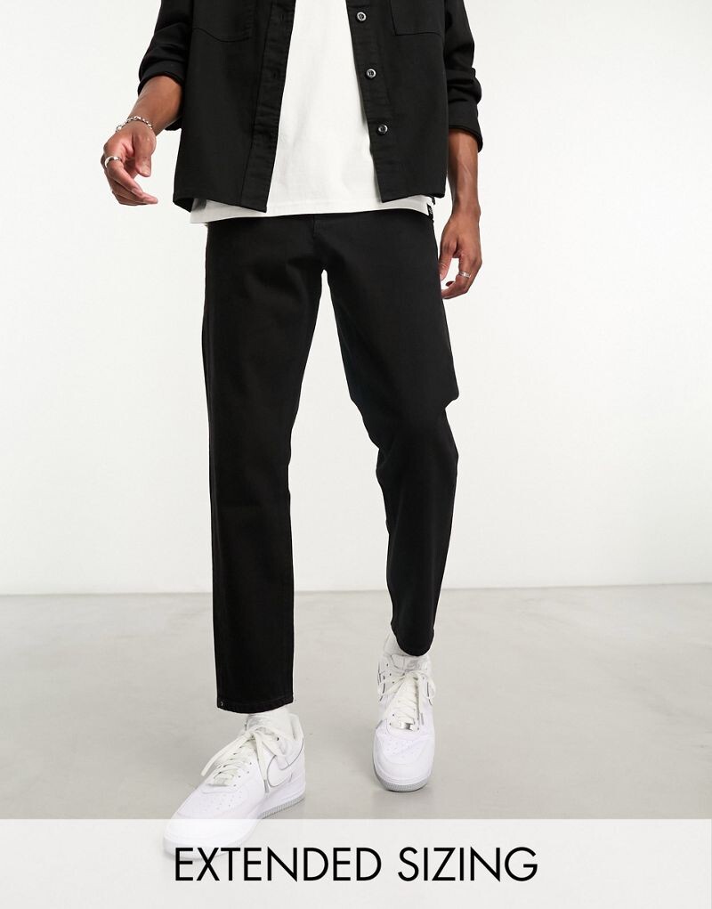 

Черные классические жесткие джинсы ASOS DESIGN