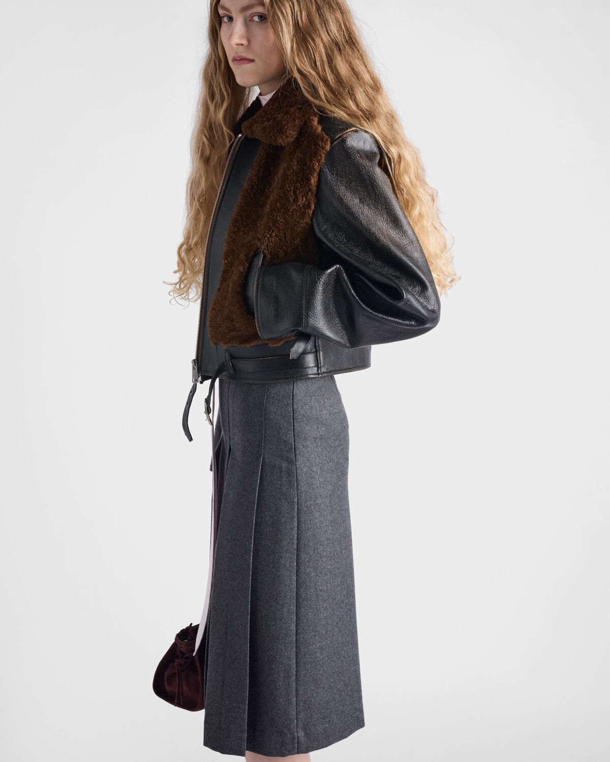 Плиссированная юбка из фланели Prada, грифельно-серый — фото 4
