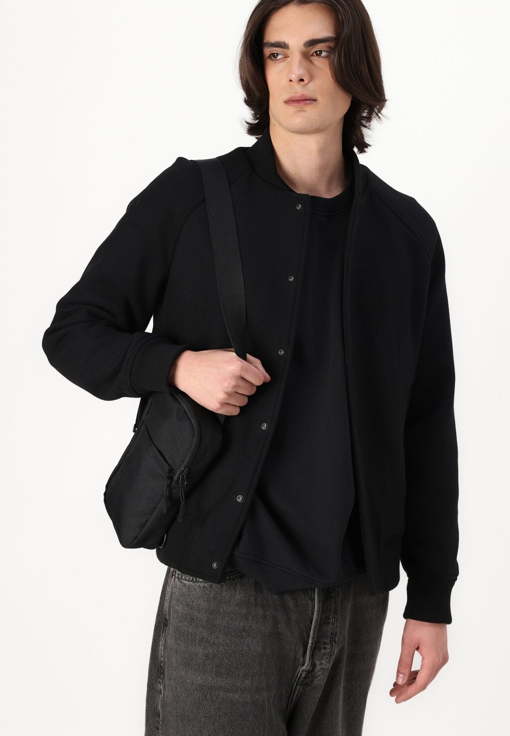 

Куртка-бомбер SLHROY Selected Homme, черный