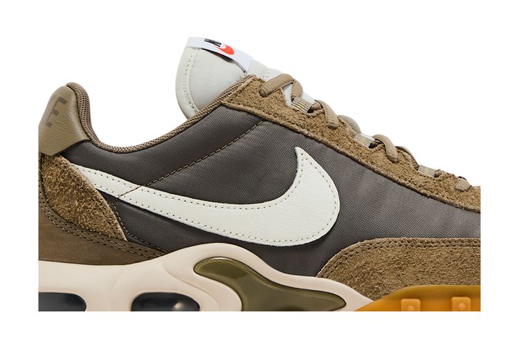 Кроссовки Air Max Waffle Racer SP 'Matte Olive', зеленый — фото 2