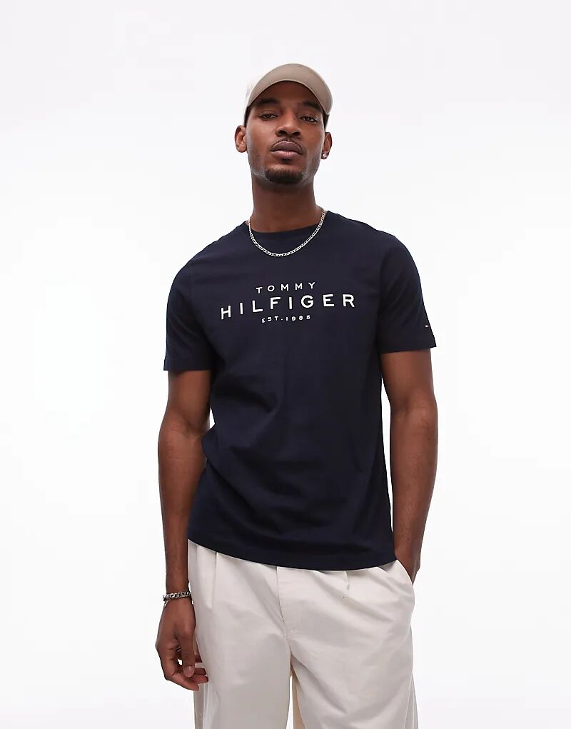 

Футболка с круглым вырезом и логотипом темно-синего цвета Tommy Hilfiger