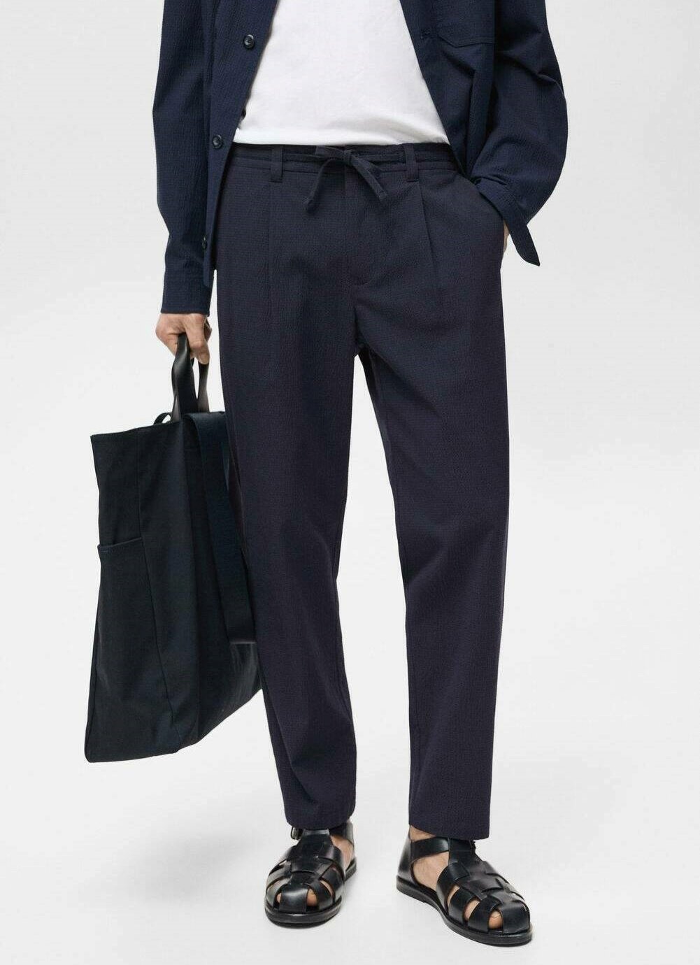 

Брюки Mango, темно-синий