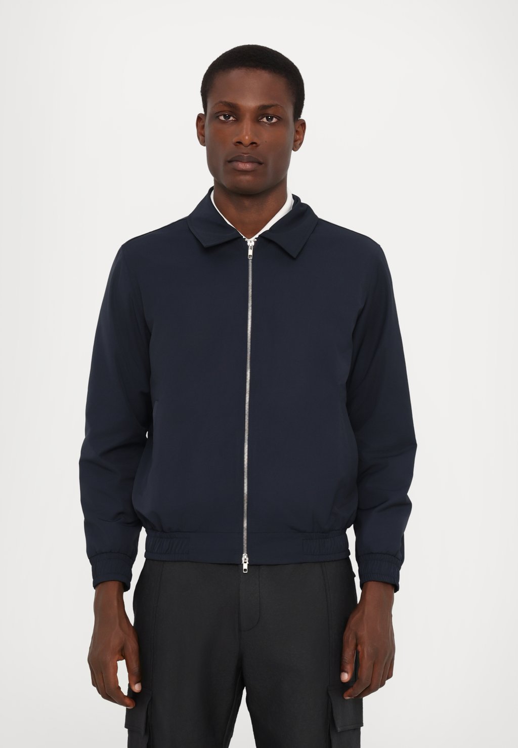 

Легкая куртка WINDBREAKER Essential Collective, темно-синий