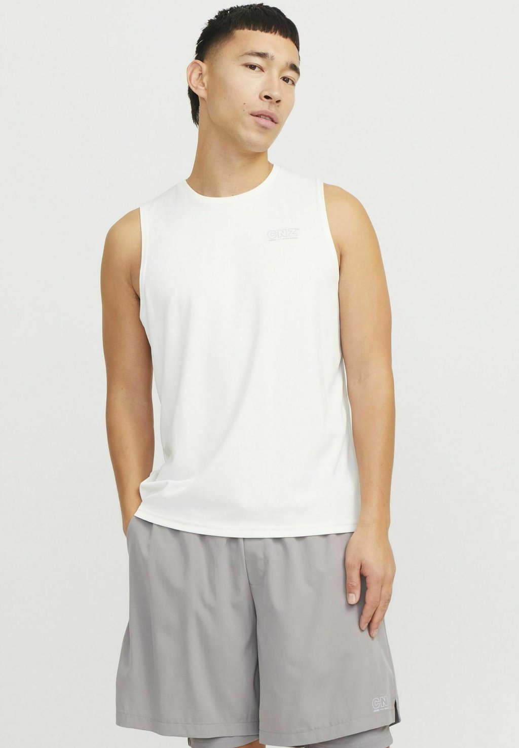 

Майка TANK GEDRUCKT RUNDHALSAUSSCHNITT Jack & Jones, кремовый