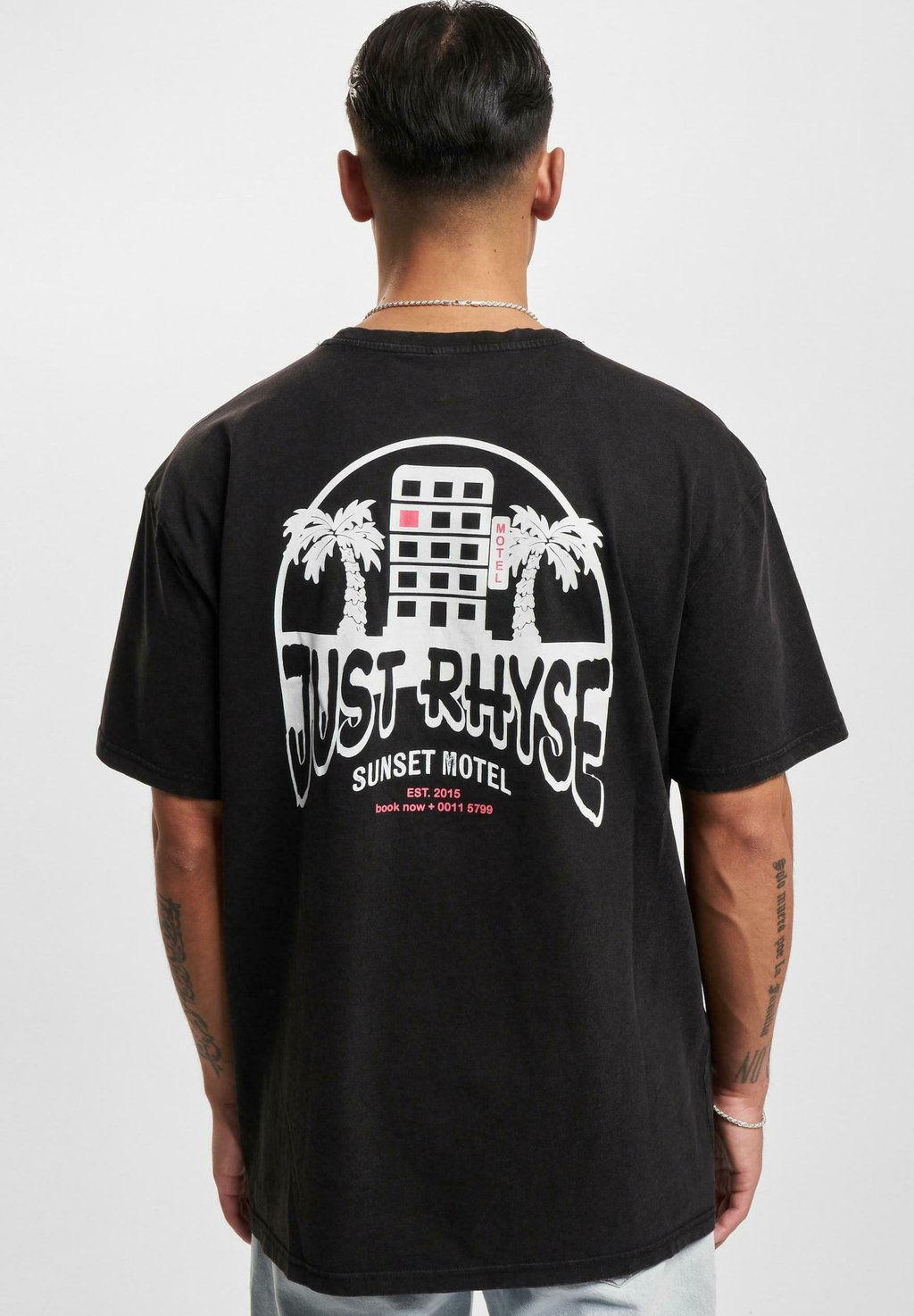 

Рубашка с принтом MOTEL Just Rhyse, черный