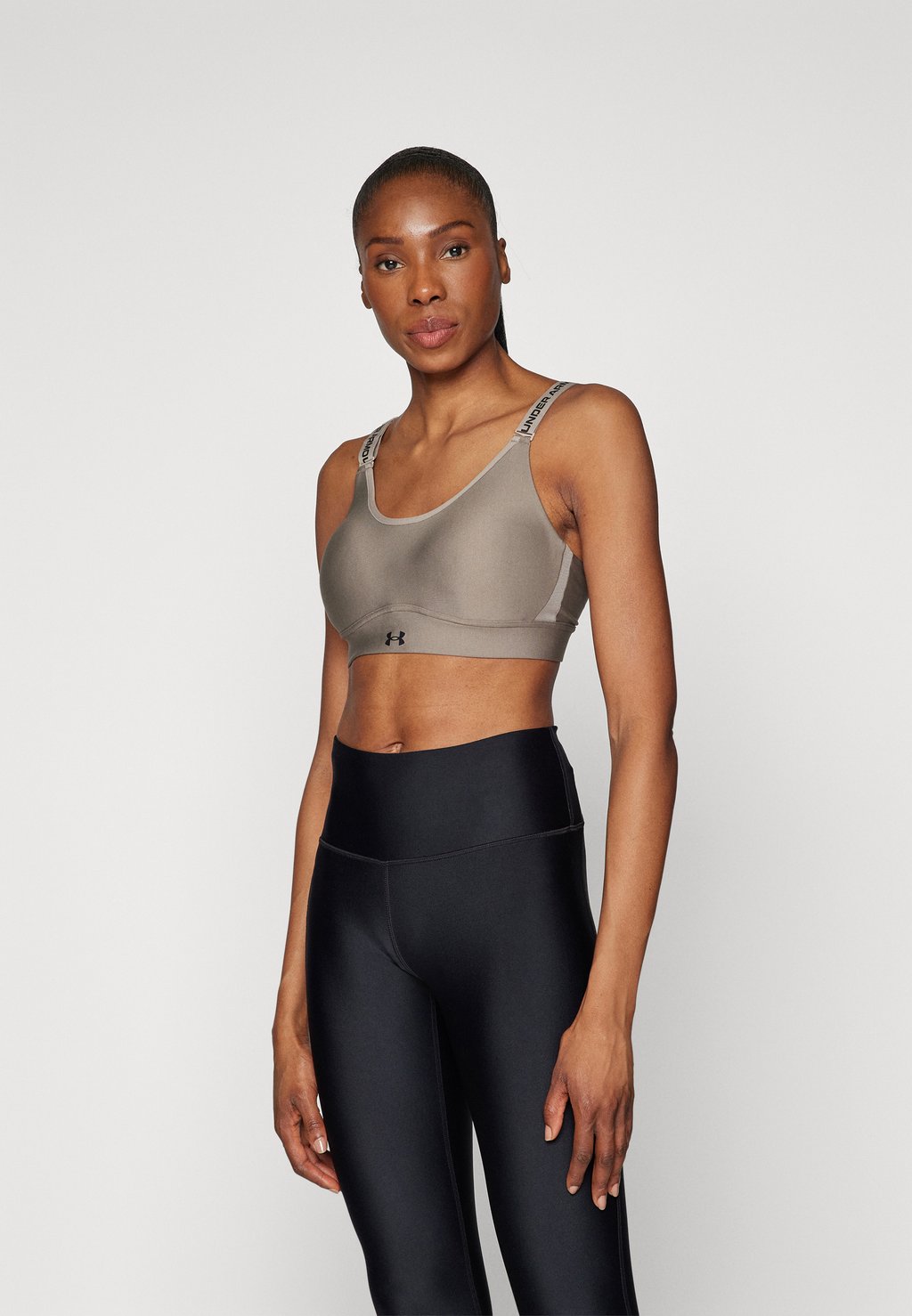 

Спортивный бюстгальтер средней поддержки INFINITY BRA Under Armour, цвет taupe dusk/black