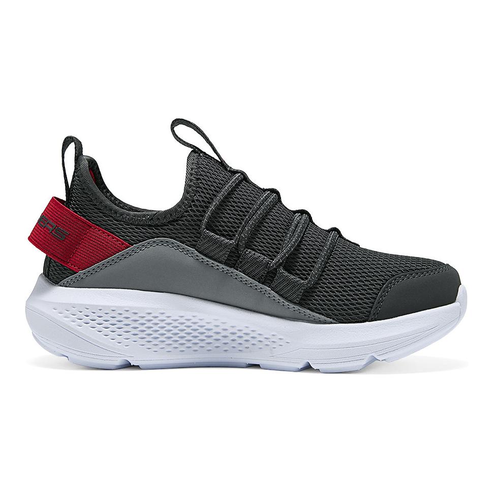Skechers Kids Кроссовки для мальчиков. Нескользящие, износостойкие, детские, для повседневной носки. Цвет: черный, красный, для подростков. — фото 2