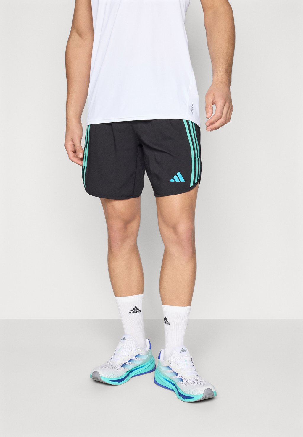 

Спортивные шорты SHORT Adidas Performance, черный