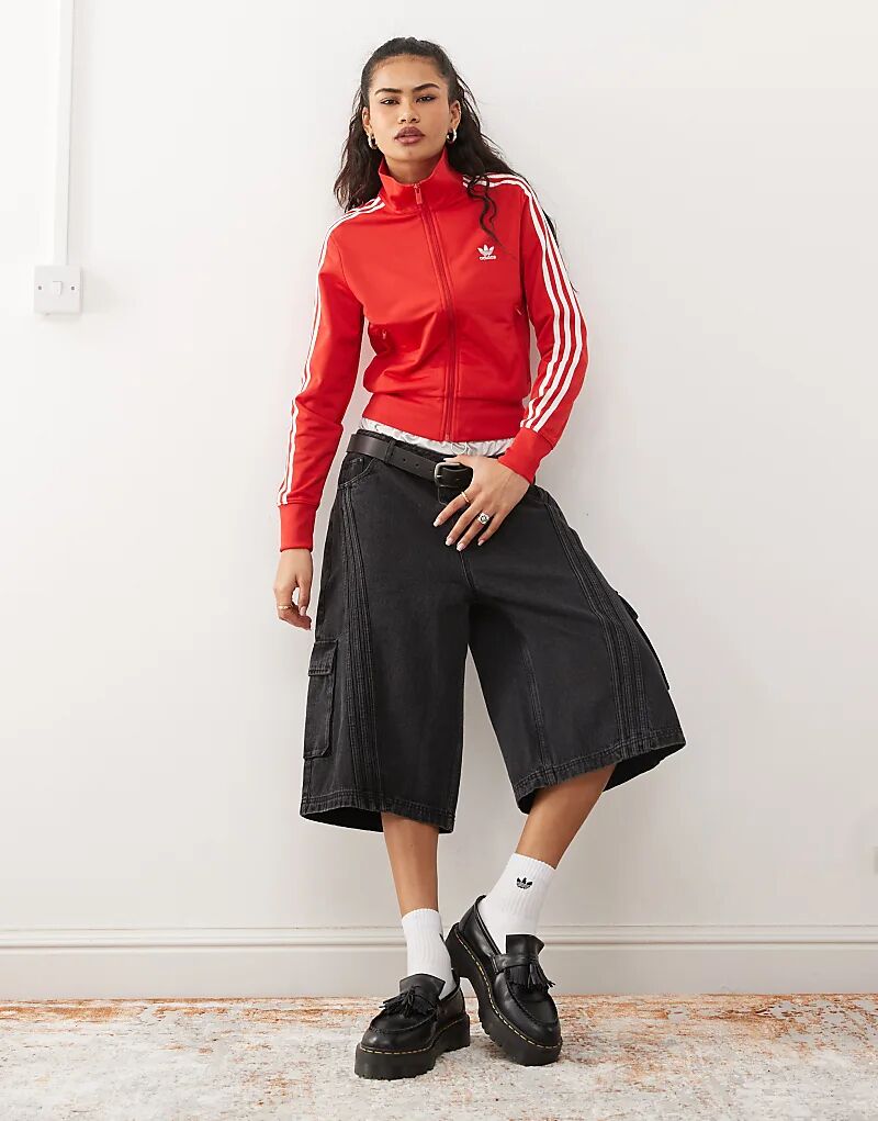 

Спортивный топ adidas Originals Firebird красного цвета