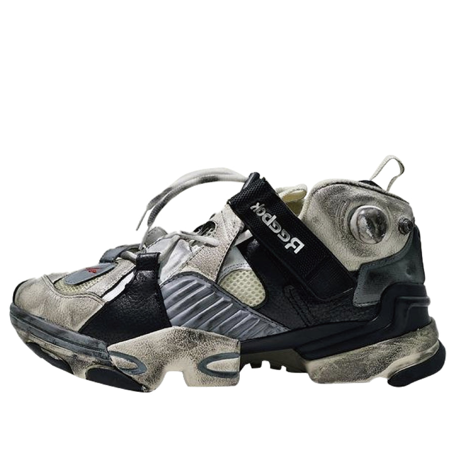 

Беговые кроссовки Reebok Genetically Modified Pump x Vetements
