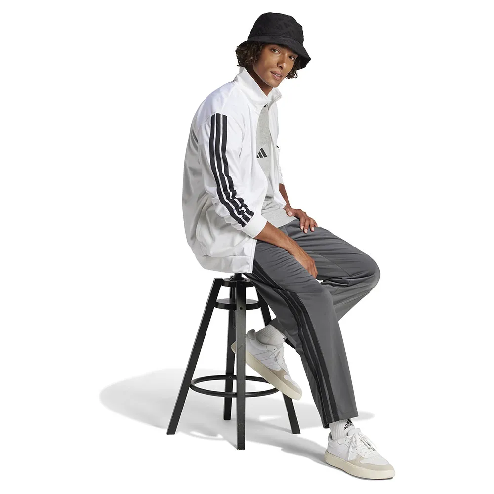 Футболка adidas Future Icons Small Logo, серый — фото 4
