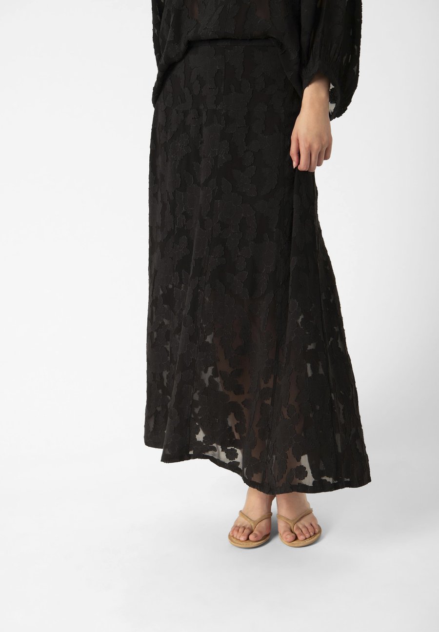 

Юбка Soaked in Luxury SLFELISIA TAYA SKIRT, Black