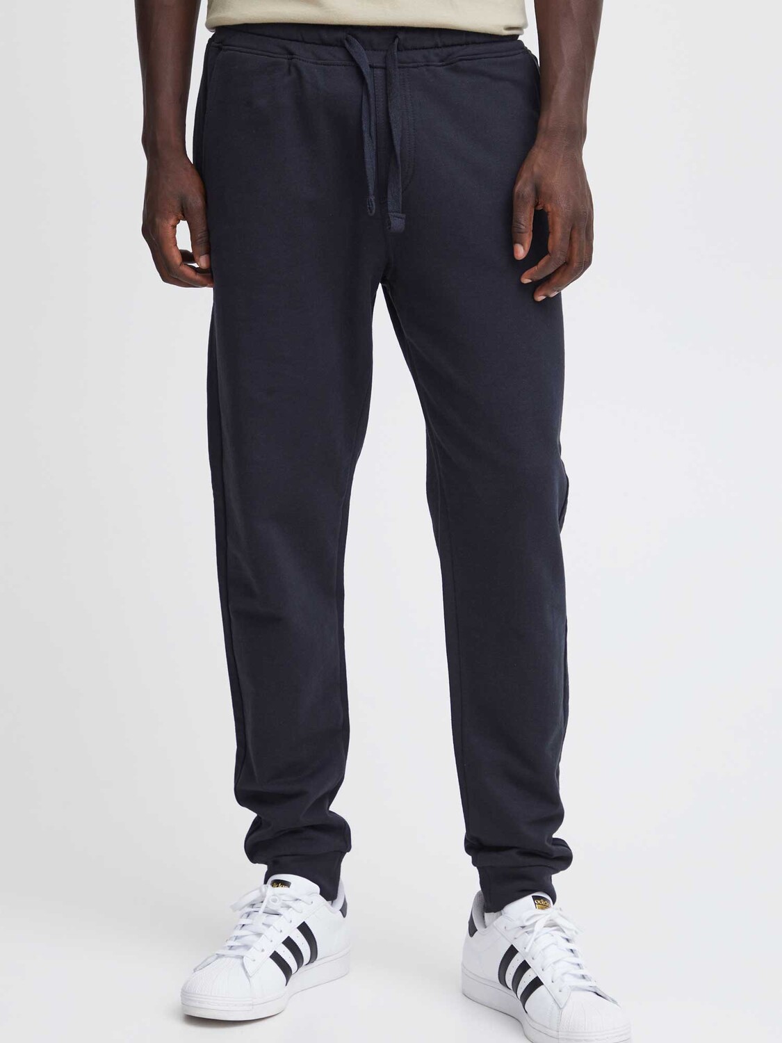 

Спортивные брюки Blend Sweatpant, черный