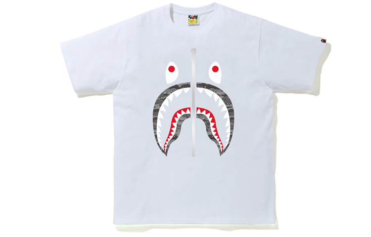 Футболка Bape Forest Camo Shark A BATHING APE, бело-серебристая — фото 4