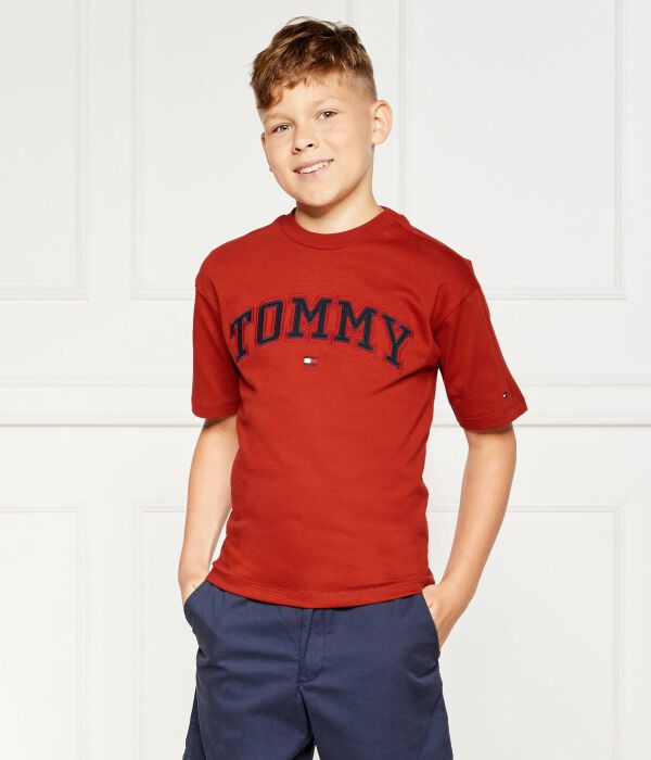 Футболка детская Tommy Hilfiger с надписью, красный — фото 3