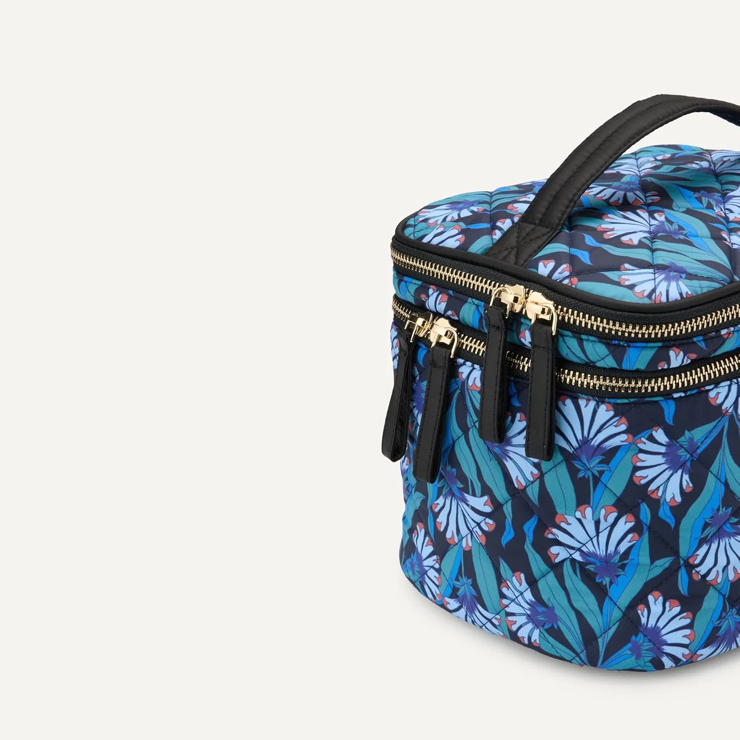 Многофункциональная стеганая косметичка от Amazon Essentials Amazon Essentials, Blue Floral — фото 2