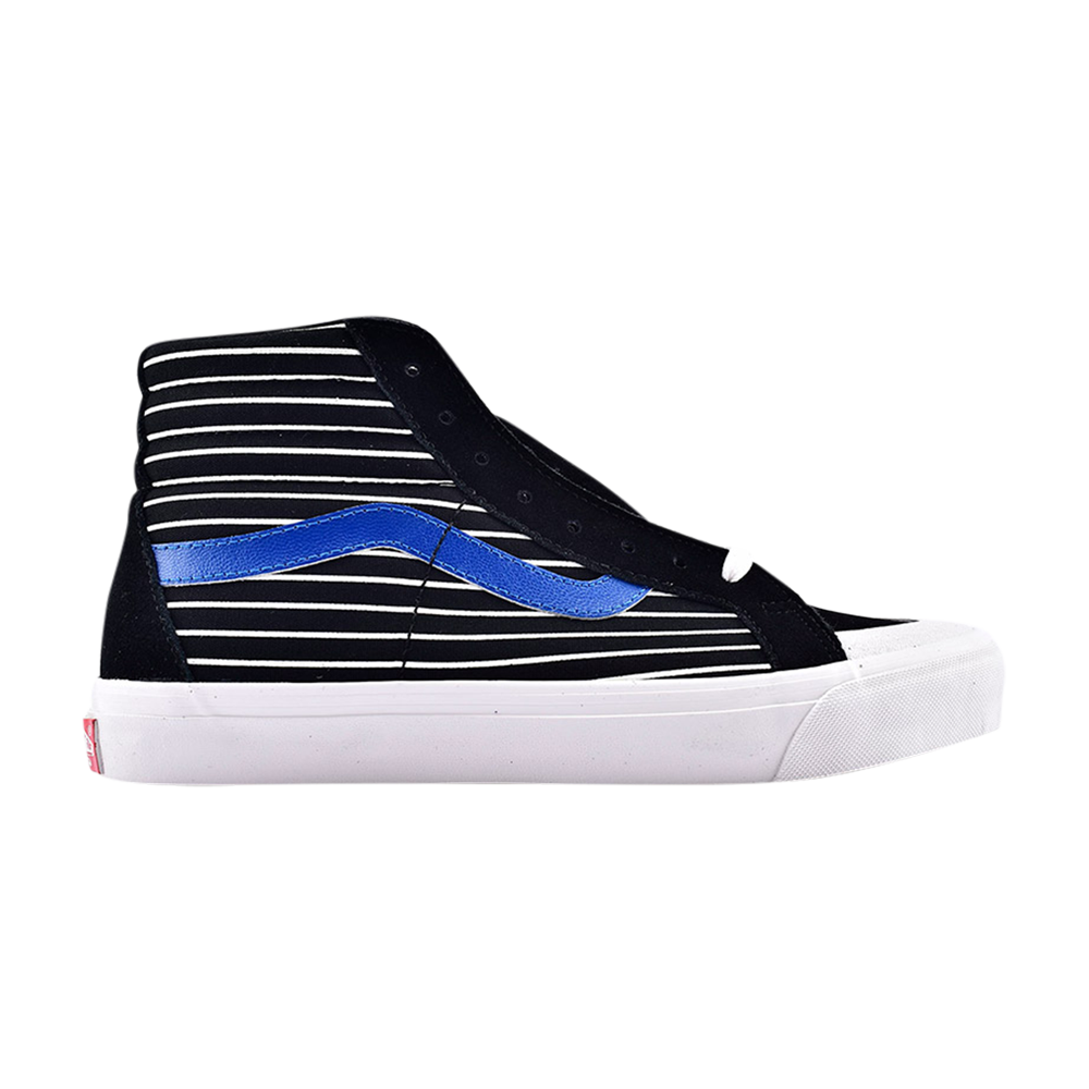 

Кроссовки Style 138 LX ComfyCush High Vans, черный