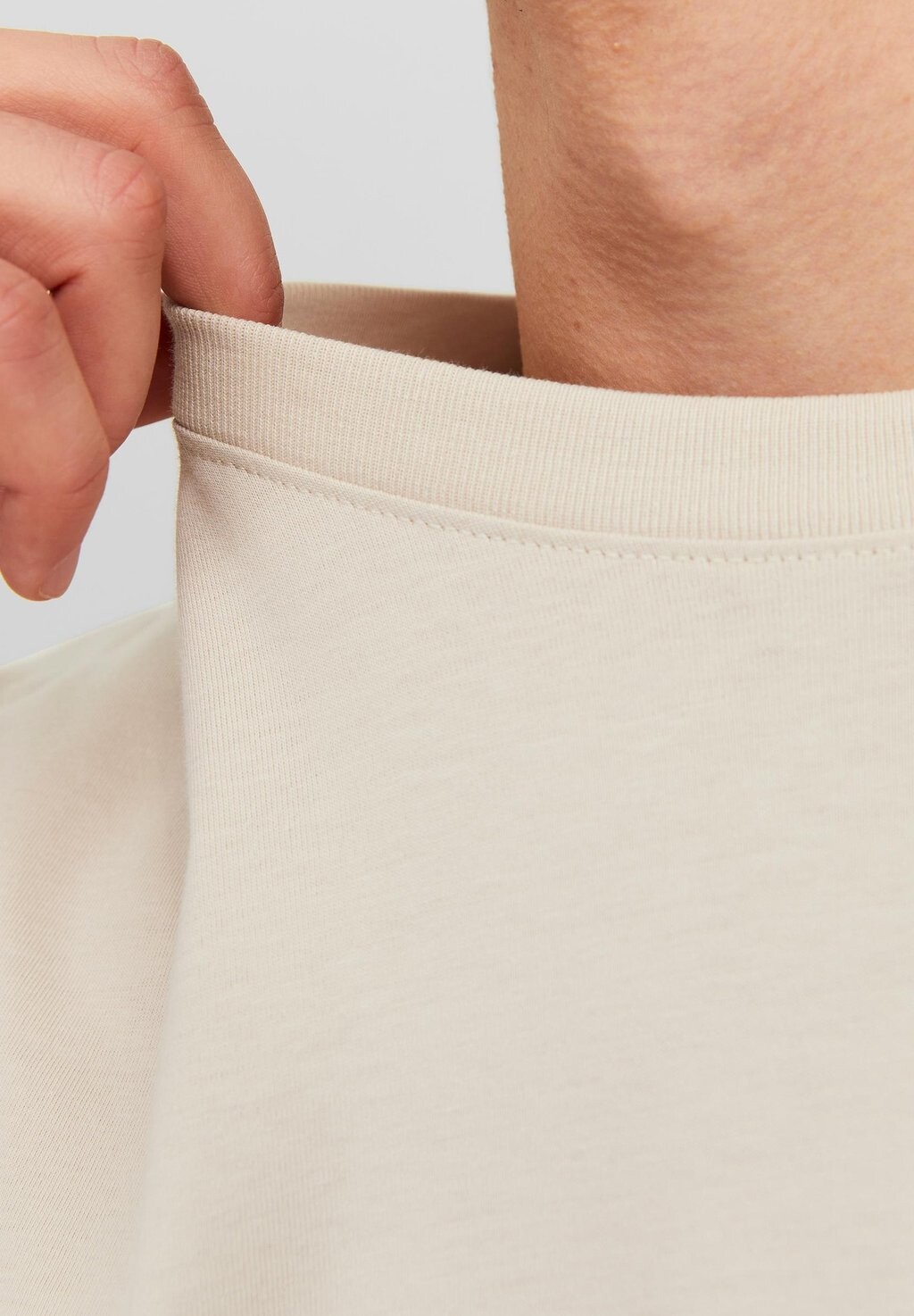 

Принт на футболке 2-ER SET LOGO JORVESTERBRO Jack & Jones, черный